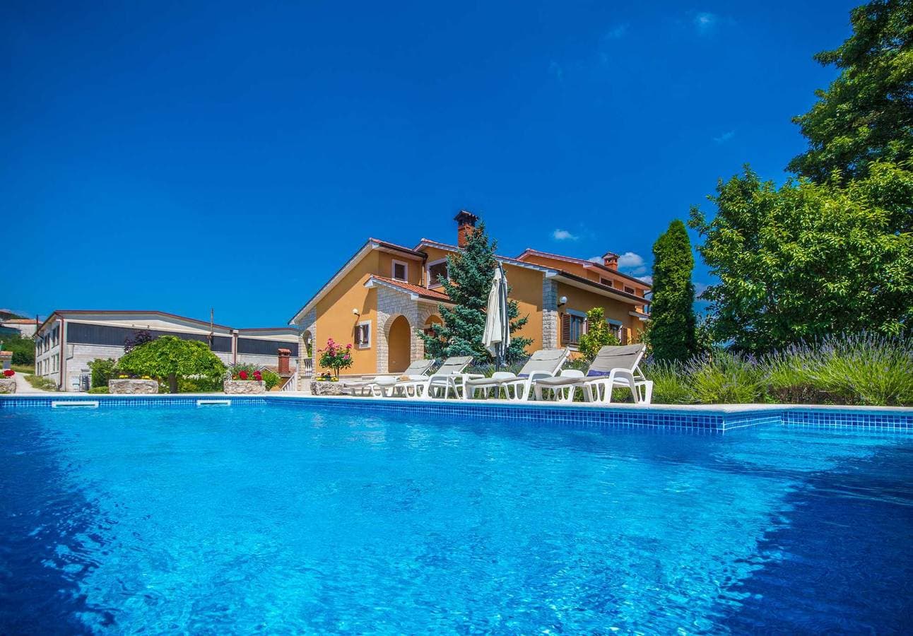 Foto 3 von 30: Ferienhaus Villa Ritoša