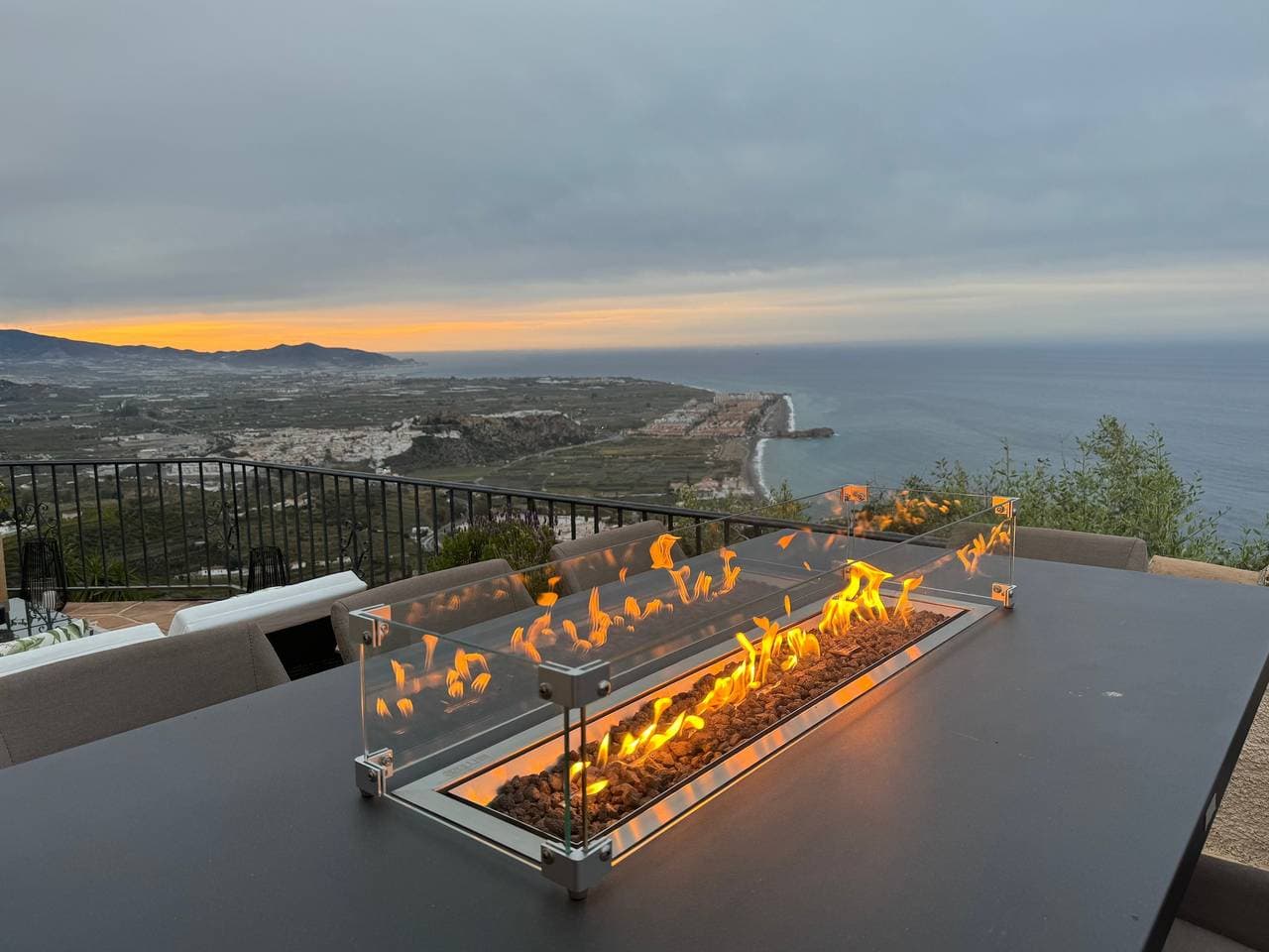 Foto 5 von 42: Villa 'Casa Milo' mit Meerblick, WLAN und Klimaanlage