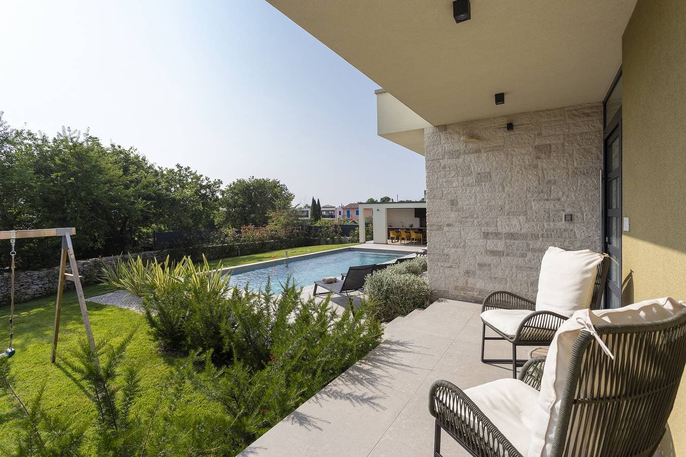 Foto 6 von 50: Luxuriöse Villa mit Pool und Meerblick
