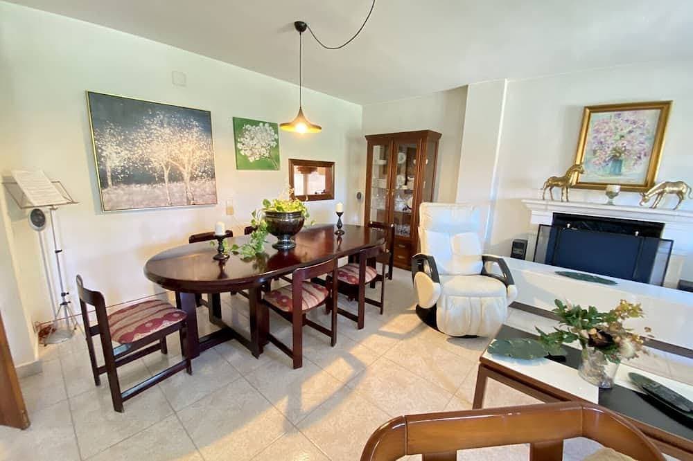 Foto 9 von 30: Magnifica Villa 5 Bed La Font With Private Pool