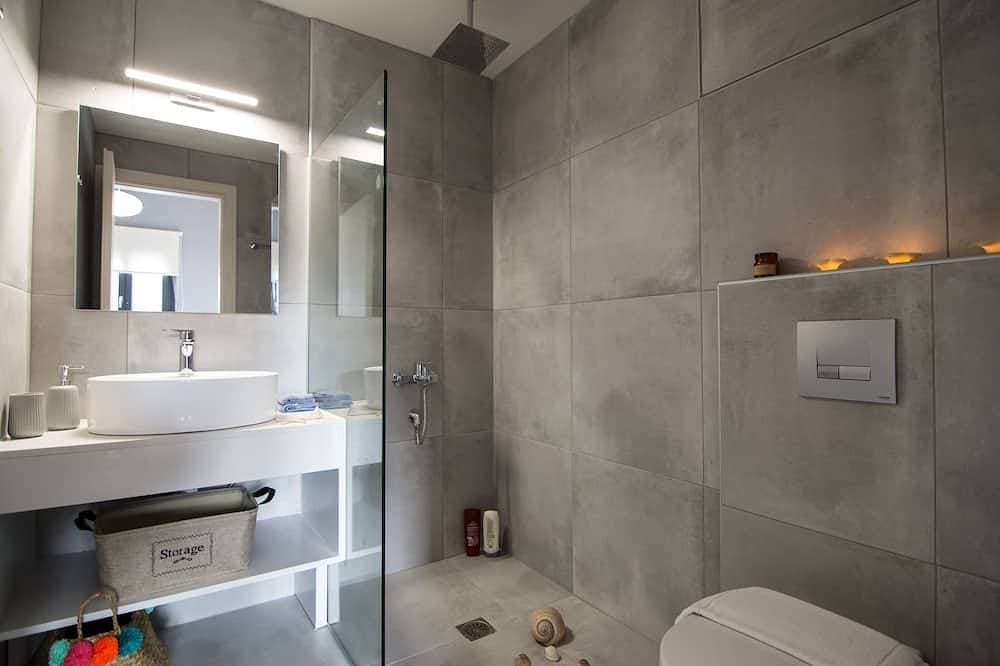 Foto 4 von 30: Smaris Collection luxury villas.Sea side villa 5 min.from the beach !