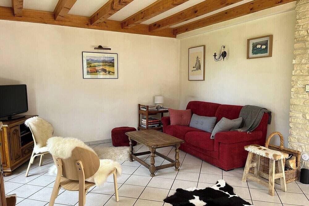 Foto 10 von 20: Charming Chalet - Sleeps 6