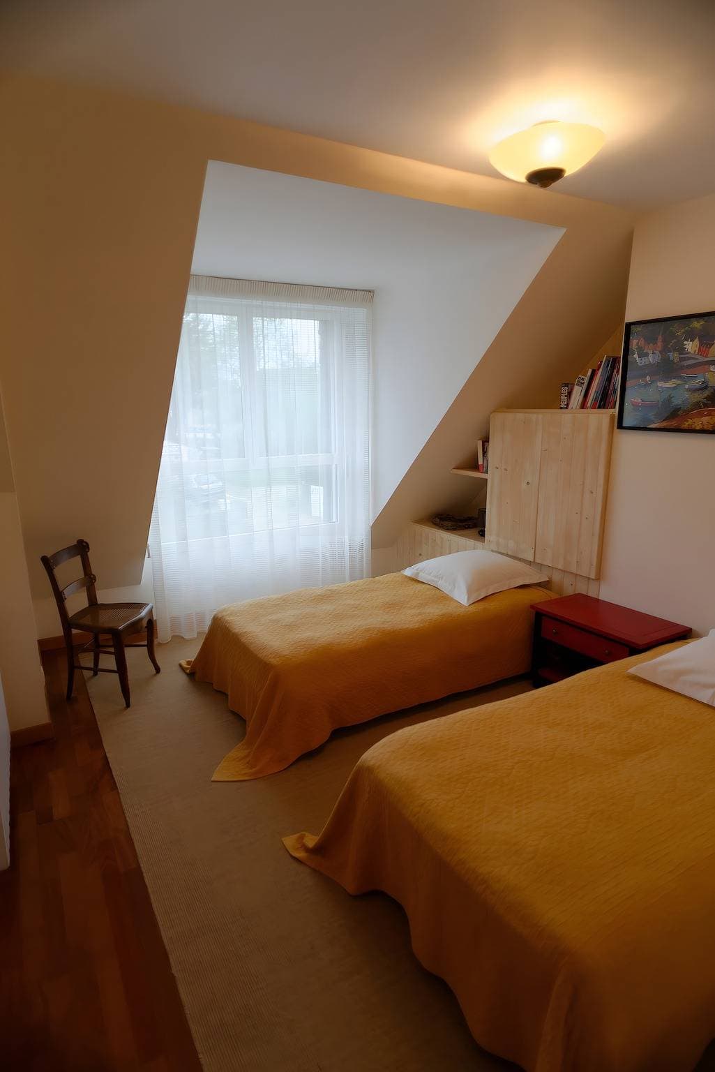 Foto 8 von 27: Gästezimmer 'La Trinité-sur-mer' mit privater Terrasse, Gemeinschaftsgarten und WLAN