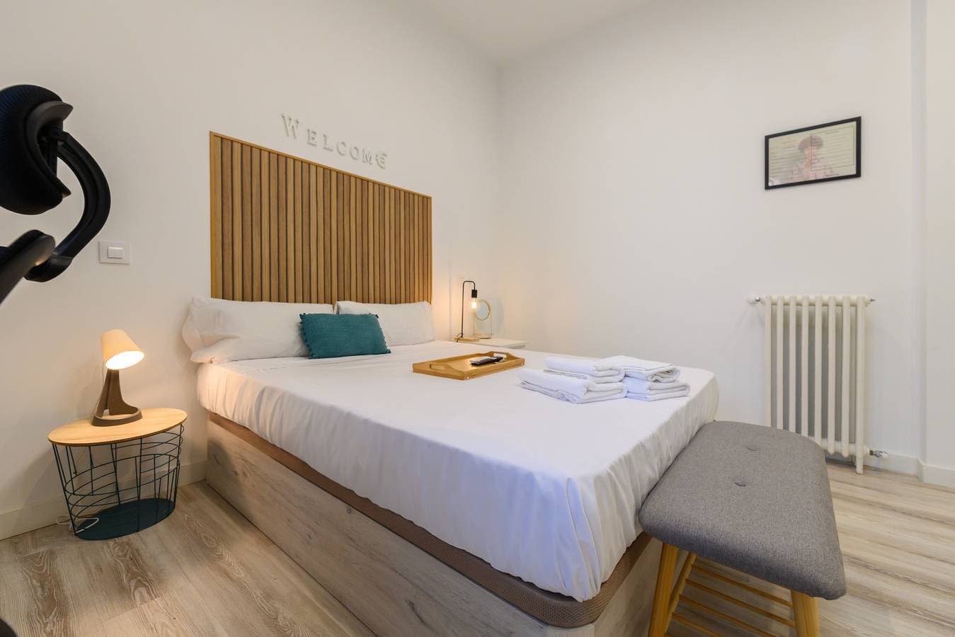 Foto 11 von 23: M Madrid: habitación con comodidad y zona