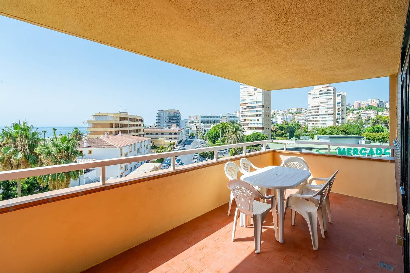 Foto 5 von 48: Cubo's Playamar Beach Apartment