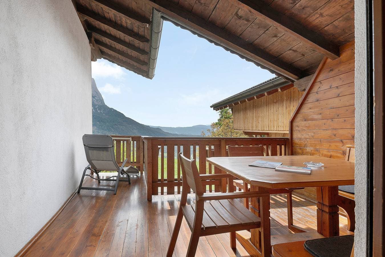 Foto 3 von 50: Apartment 'Schönblick' mit Bergblick, Gemeinschaftspool und WLAN