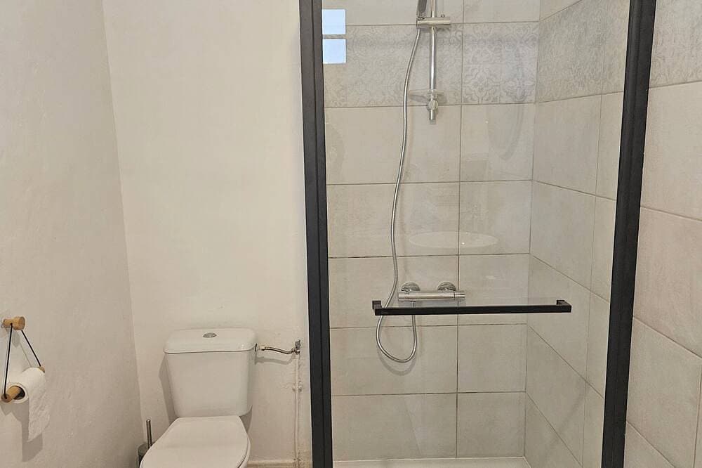 Foto 6 von 17: Apartment 40 m² near the Canal de la Robine