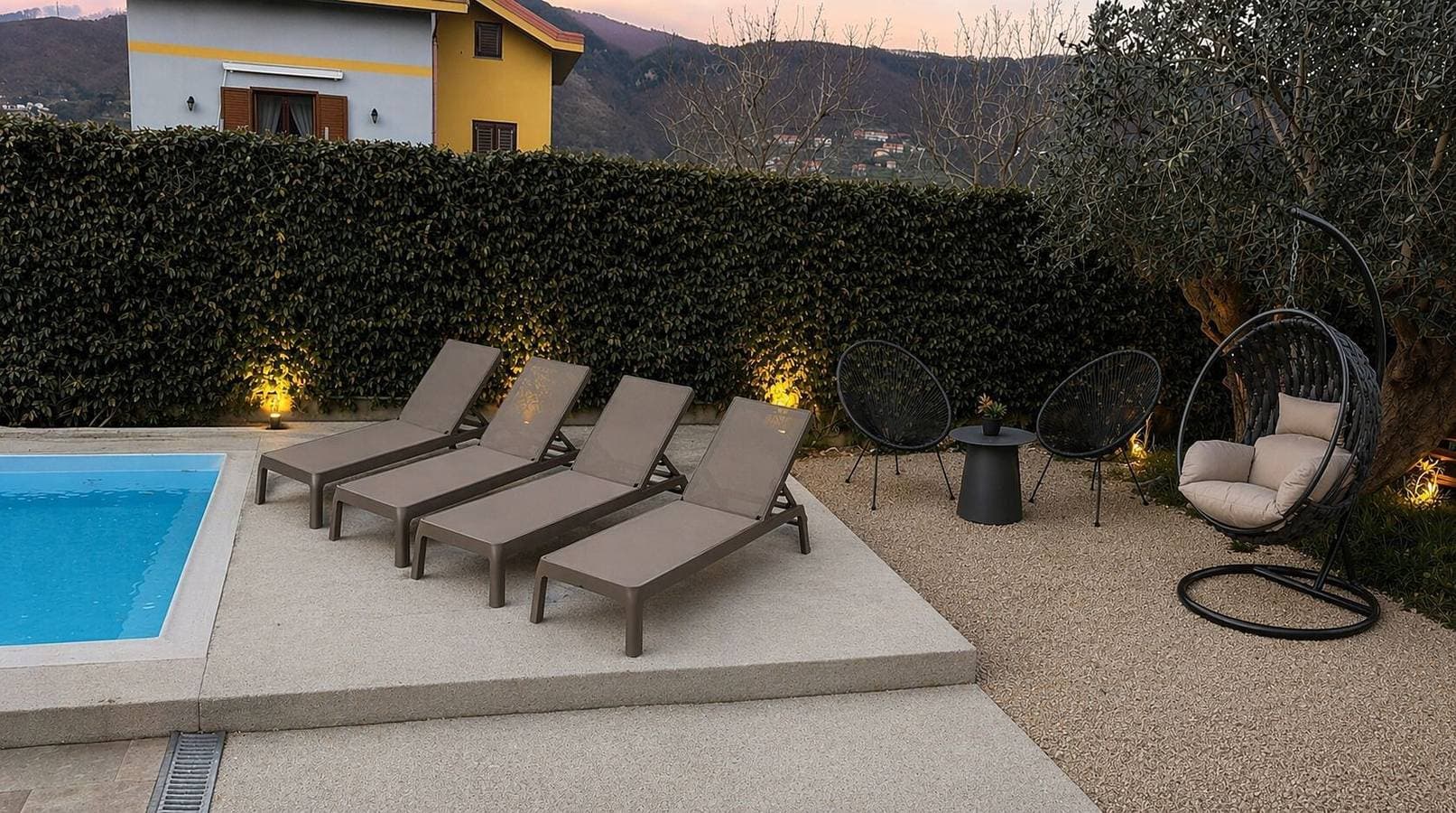 Foto 3 von 35: Villa Degli Dei mit Gemeinschaftspool, Bergblick, WLAN und Klimaanlage