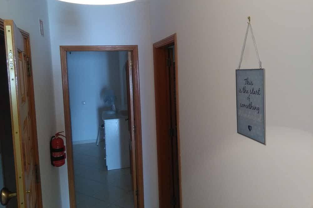 Foto 10 von 15: 1D geräumige 1-Zimmer-Wohnung und Barbecue