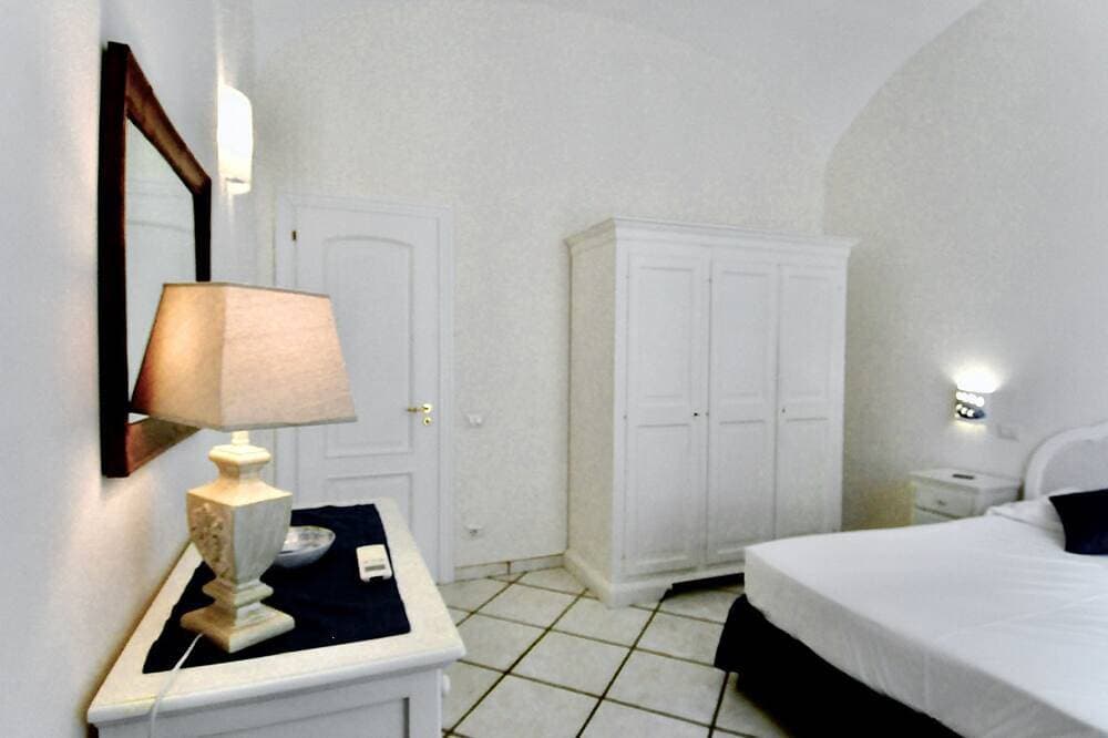 Foto 4 von 22: Helle Wohnung mit Blick aufs Meer