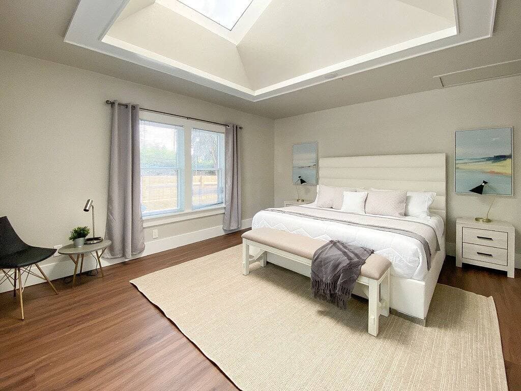 Foto 3 von 22: Stylish 2-bedroom Home in Downtown Vancouver