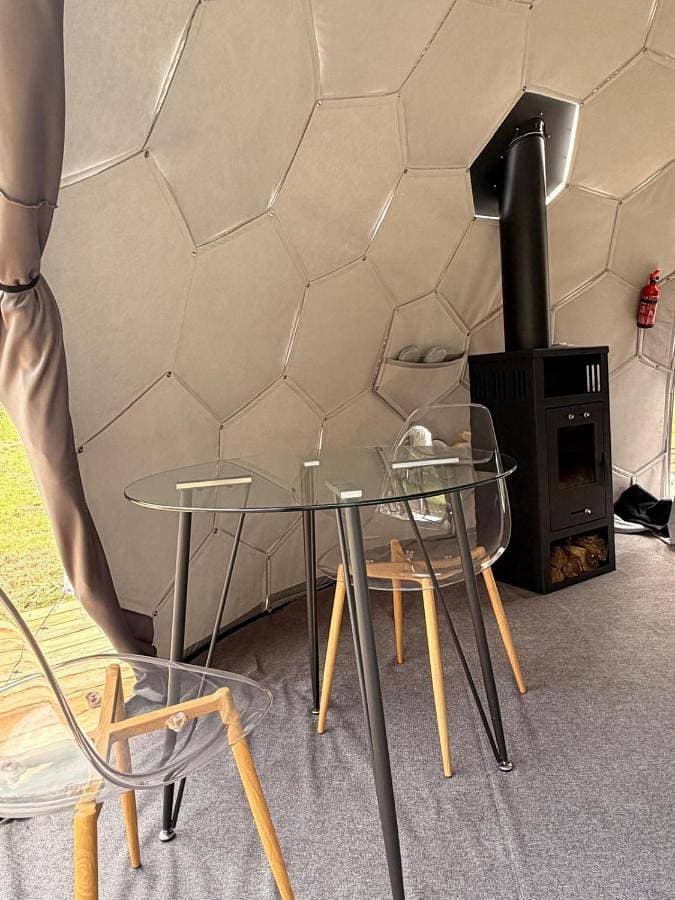 Foto 2 von 27: Tent