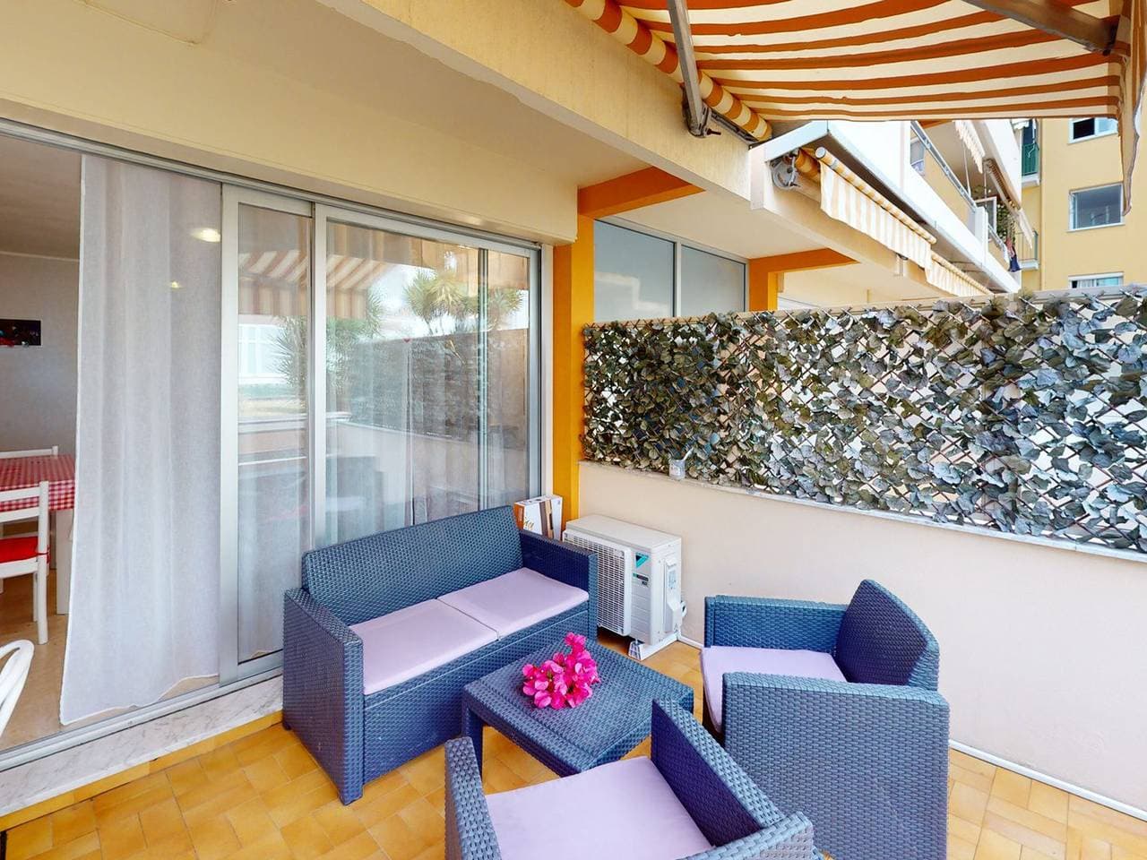 Foto 10 von 17: Klimatisiertes Studio, ruhig, Zentrum Menton, Terrasse