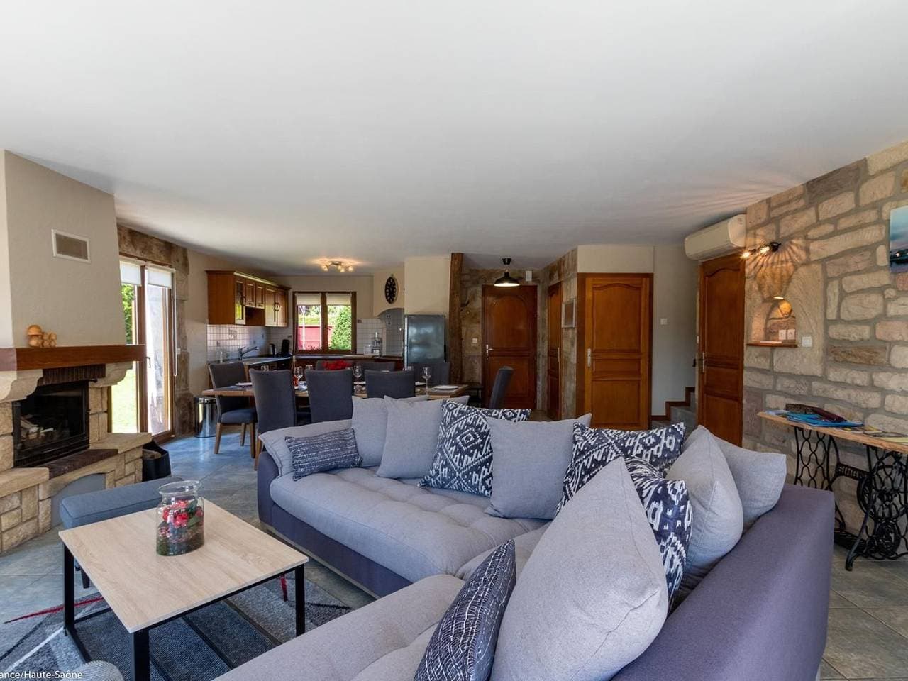 Foto 7 von 35: Moderner Komfort in den Südvogesen mit Pool und Jacuzzi