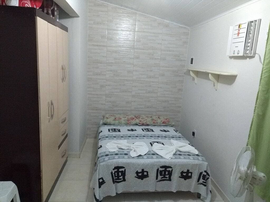 Foto 8 von 15: Cosy Beach House 2 Schlafzimmer 1 Suite w / Luft