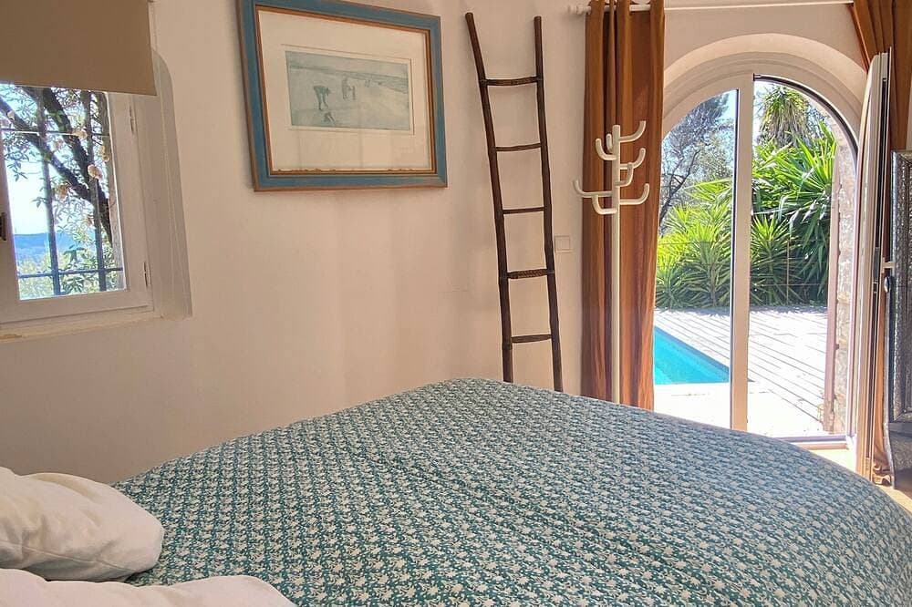 Foto 7 von 30: Zeitgenössische Villa mit Meerblick und Infinity-Pool – Nähe Saint-Paul de Vence