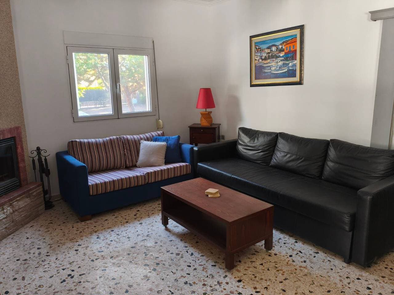 Foto 9 von 13: Ferienhaus „Nicks House By Zarkco“ mit privater Terrasse, WLAN und Klimaanlage