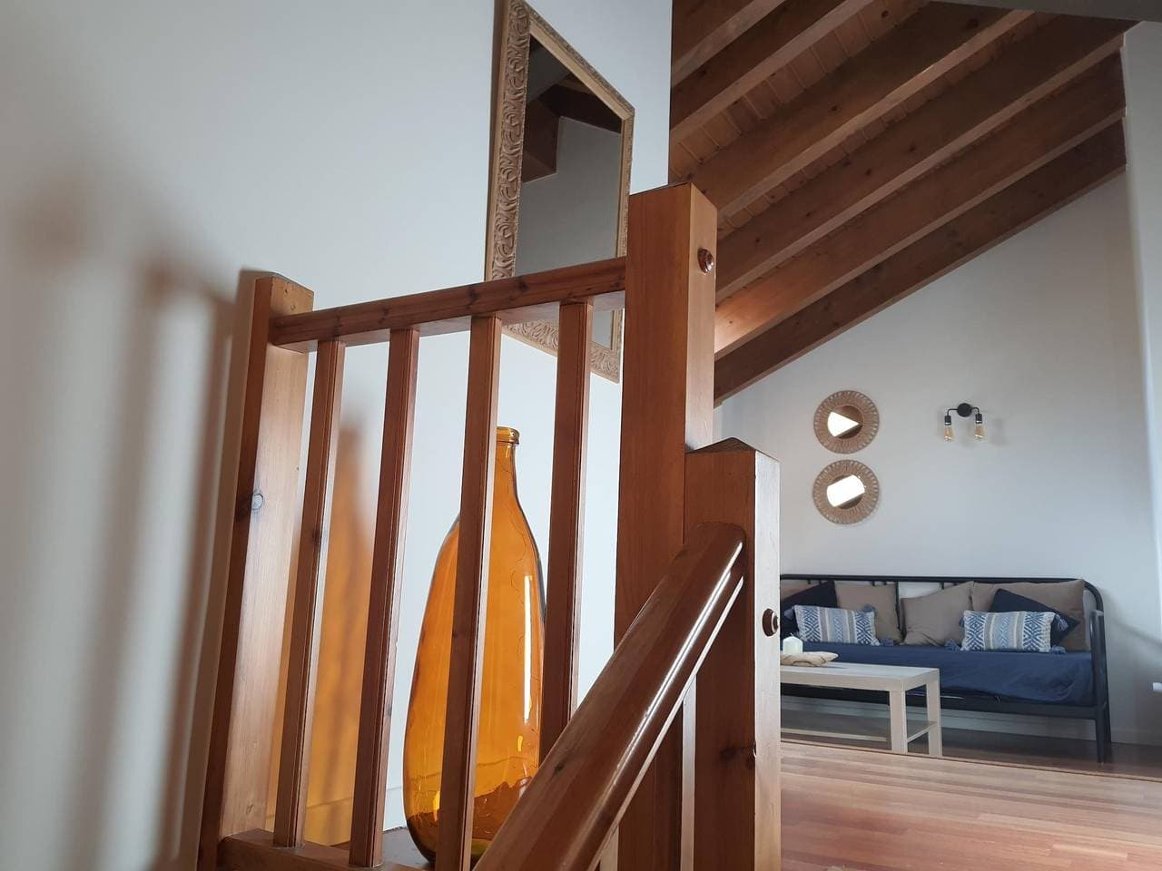 Foto 7 von 24: Ferienwohnung für 8 Personen mit Terrasse