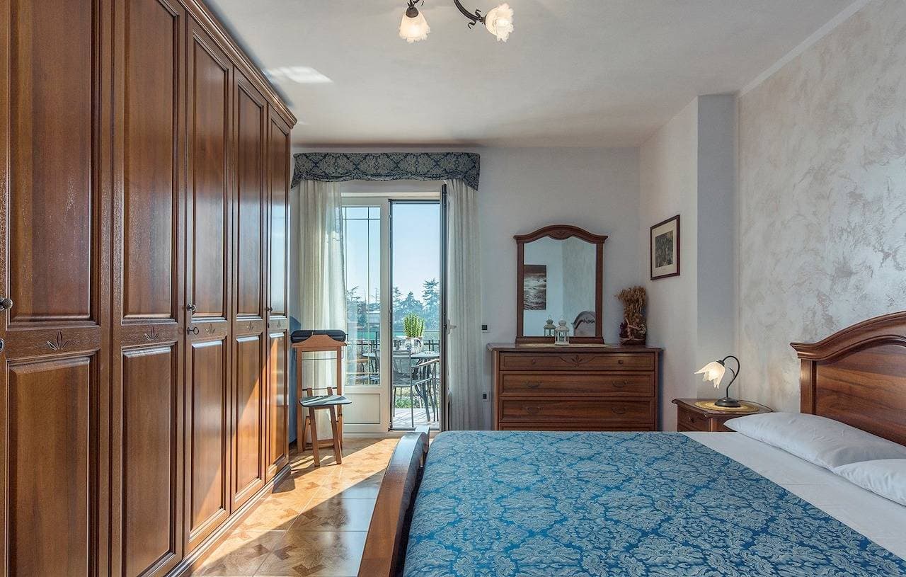 Foto 13 von 30: Apartment Orzan mit Balkon und Meerblick III