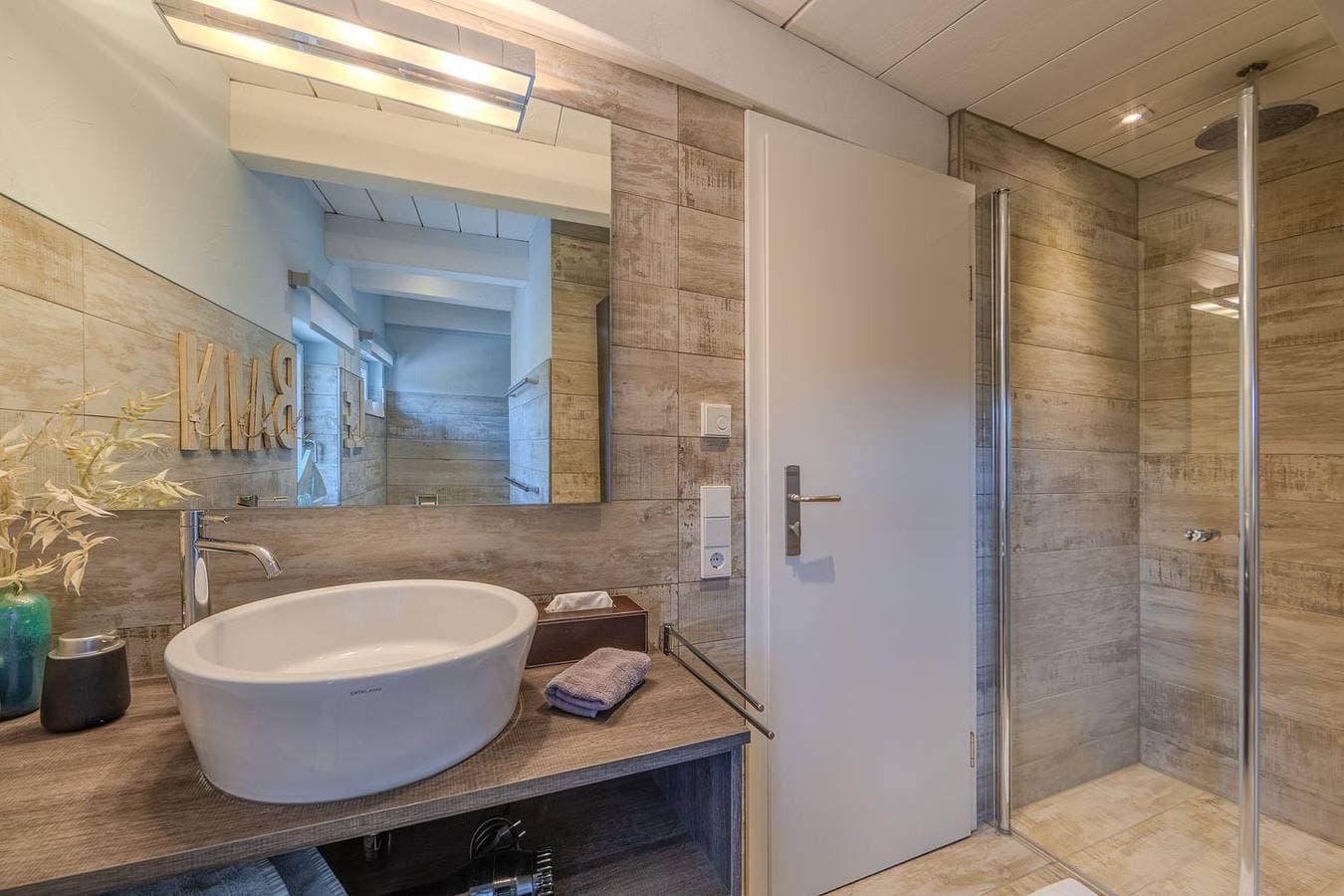 Foto 7 von 17: Fewo Maisonette im Ferienhaus Oberstaader, modern u. gemütlich, 2 Schlafzimmer
