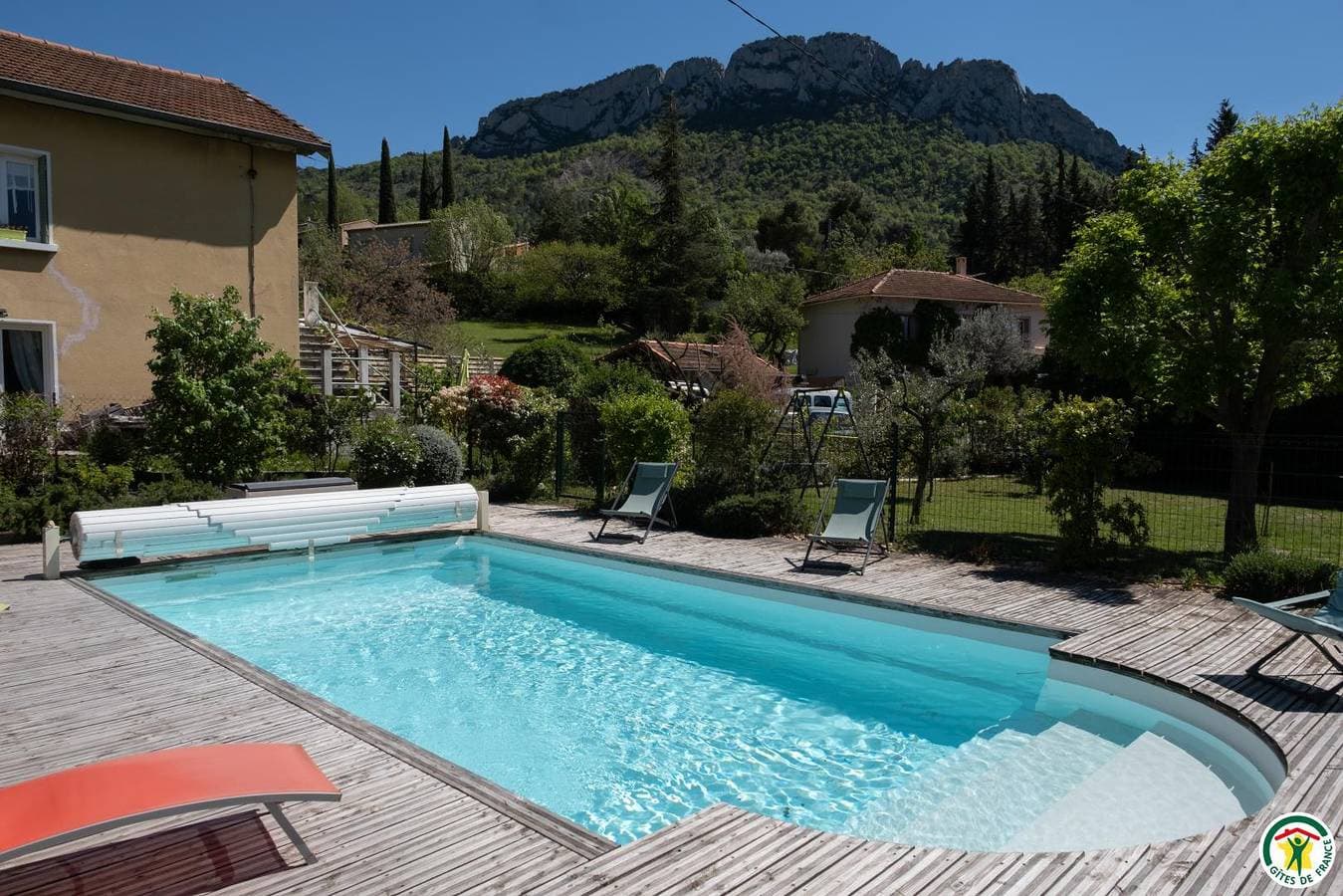 Le Refuge Des Cyprès 1