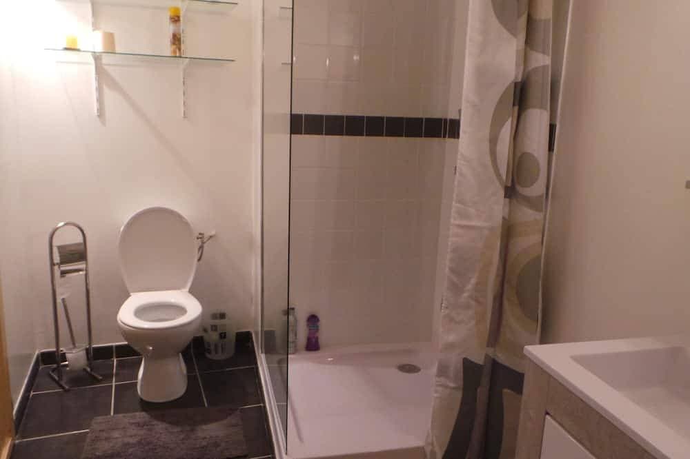 Foto 6 von 21: Schönes Dorfhaus mit Pool über den Boden, ruhig.
