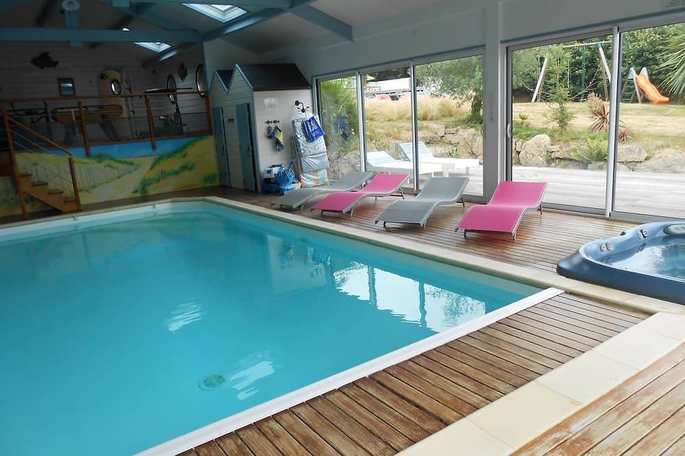 Villa mit Pool Indoor bis 28 ° erhitzt, Jaccuzzi, Sauna 1
