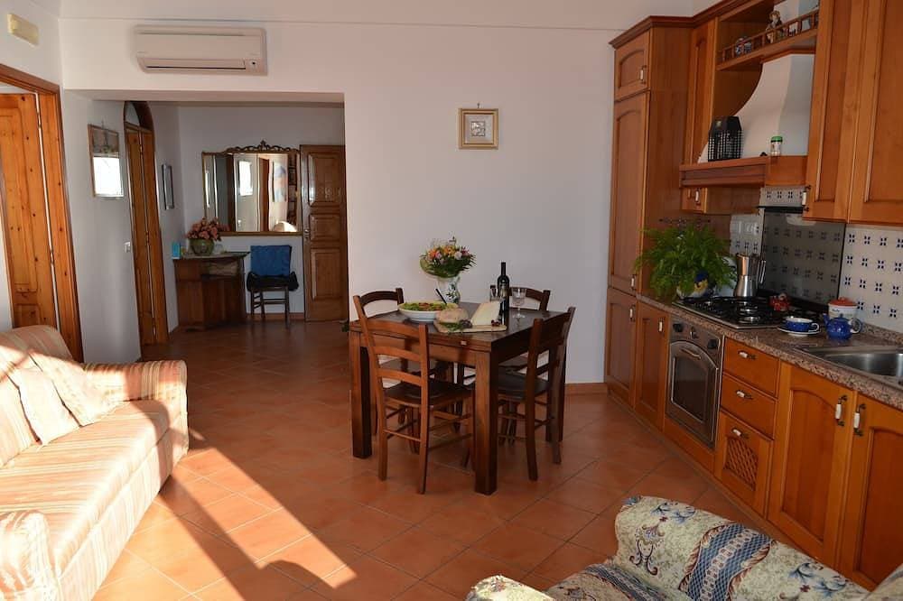 Foto 4 von 8: Bright and spacious apartment where you can enjoy peace and beautiful sea views