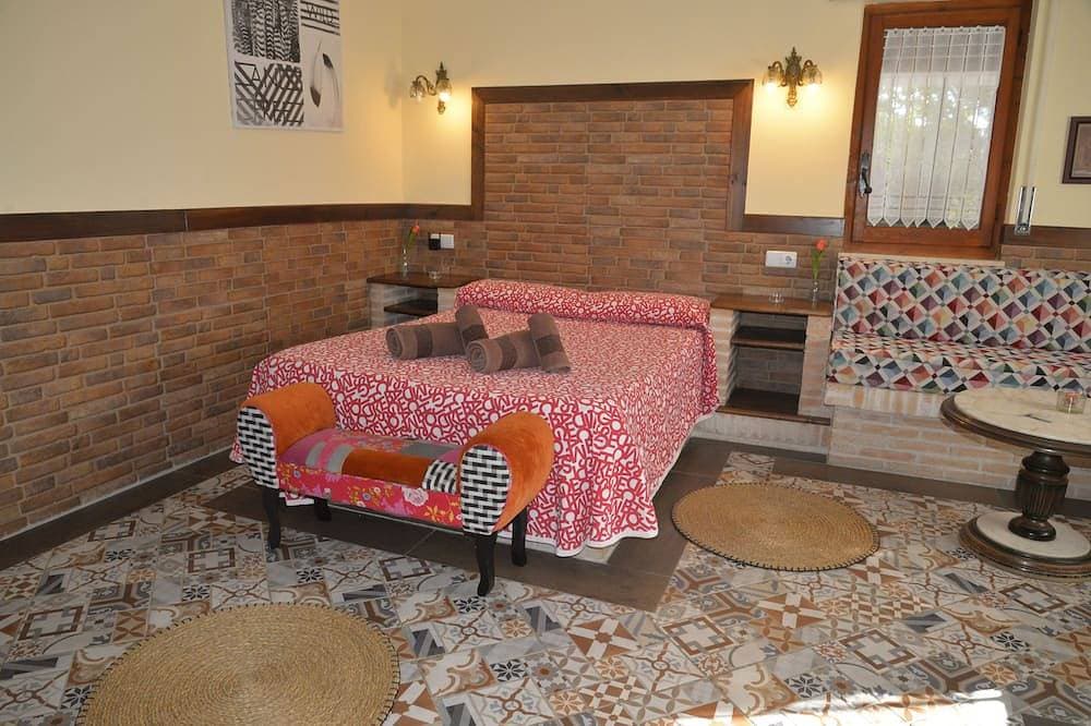 Foto 6 von 21: Yelmo - la casa de Galapagar Romantic apartment, for 2 persons