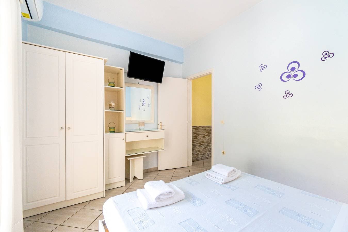Foto 9 von 20: Ferienwohnung 'Angelina' mit Bergblick, WLAN und Klimaanlage