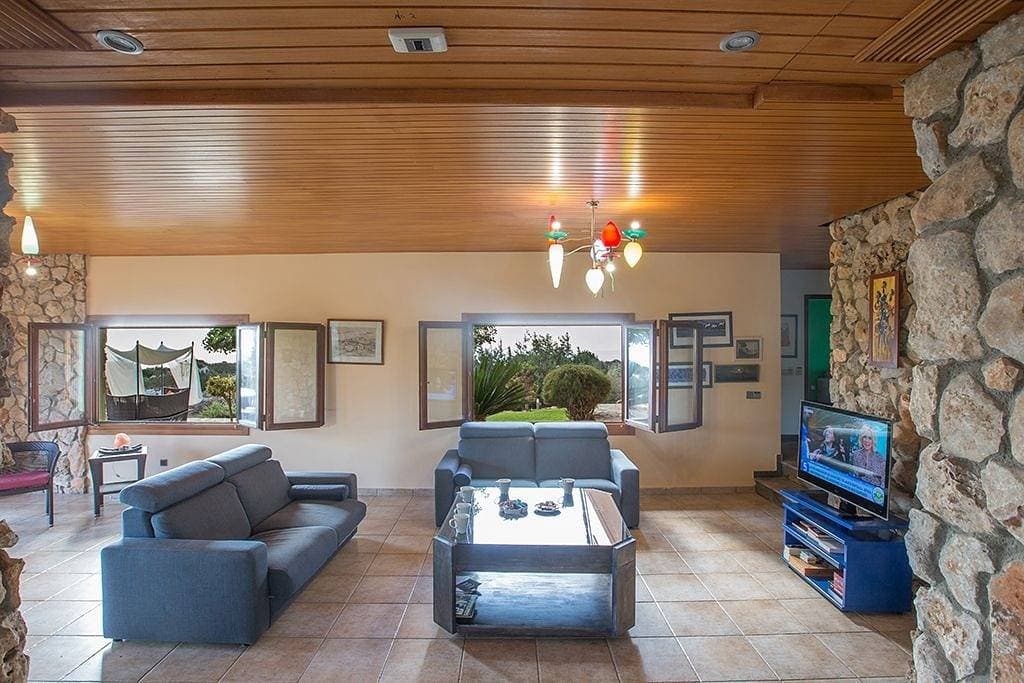 Foto 10 von 30: Villa für 10 Personen mit Terrasse