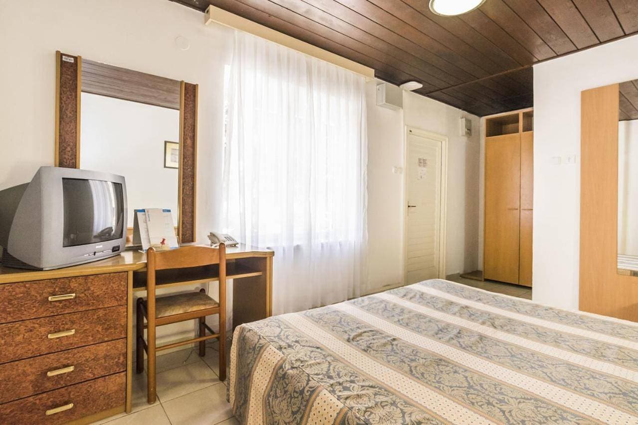 Foto 9 von 9: Double Room with Balcony