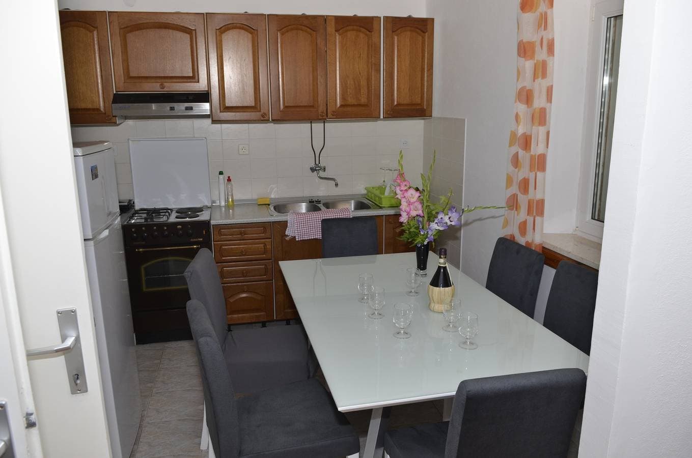 Foto 5 von 17: 3-Zimmer-Ferienwohnung am Strand Viganj, Peljesac A-634-a
