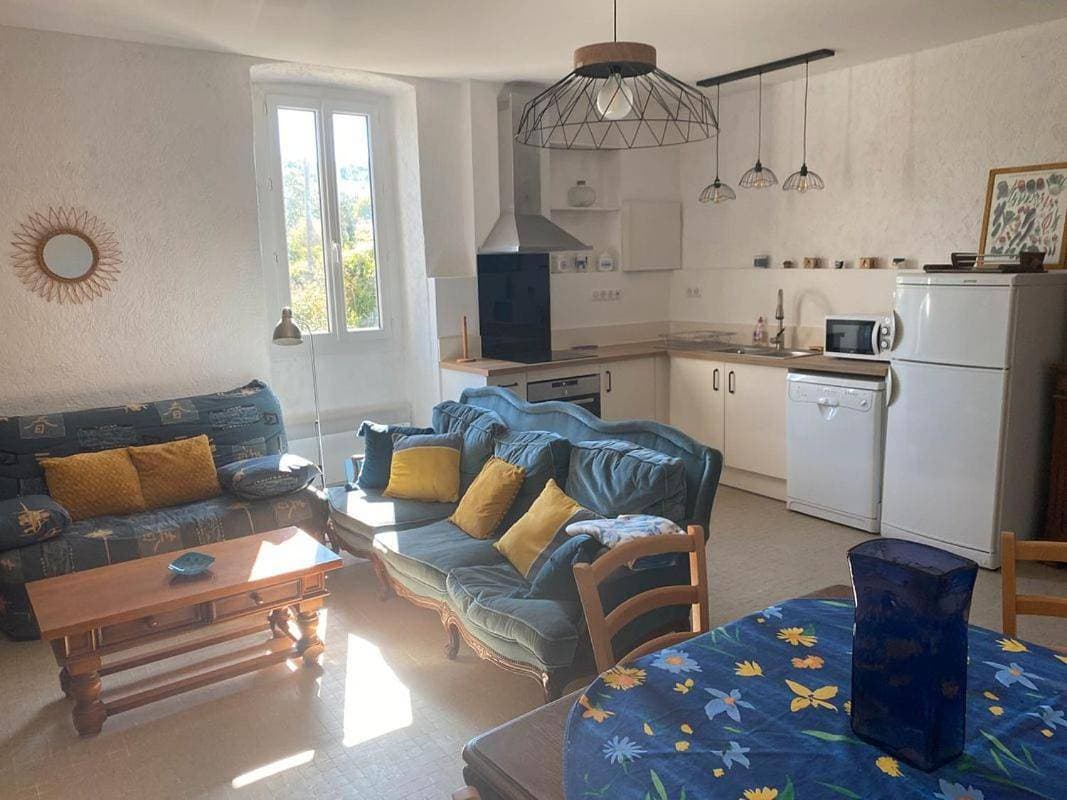 Foto 2 von 8: Family Room with Terrace