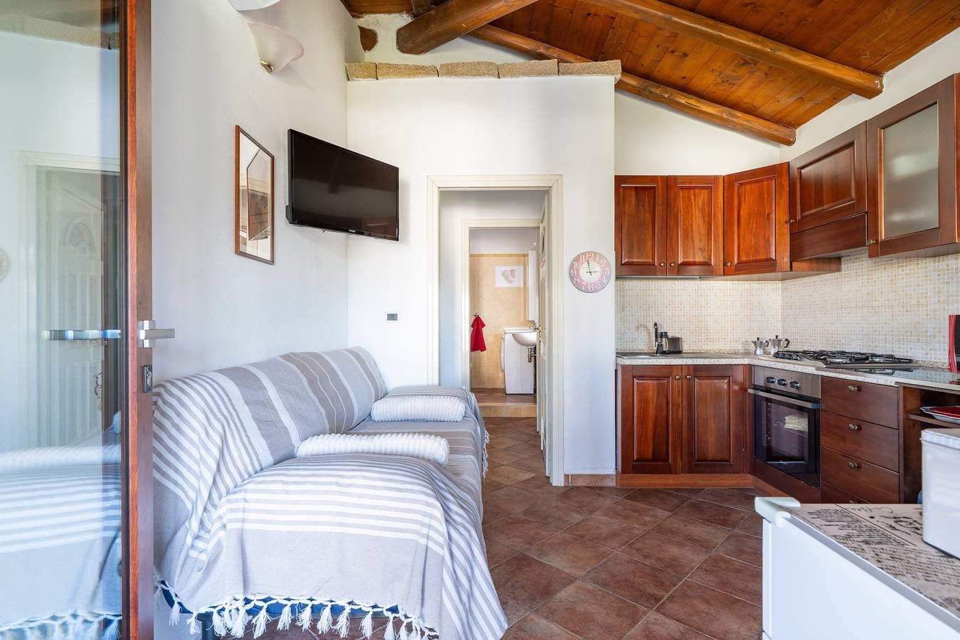 Foto 3 von 25: Ferienhaus 'Loredana' mit Meerblick, Wi-Fi und Klimaanlage