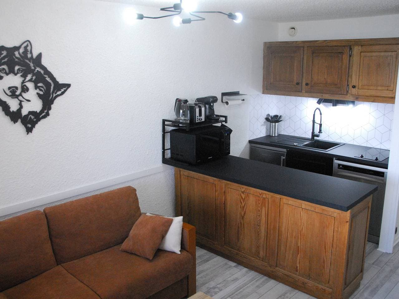 Renoviertes Studio im Zentrum, nahe Pisten, herrliche Aussicht 1