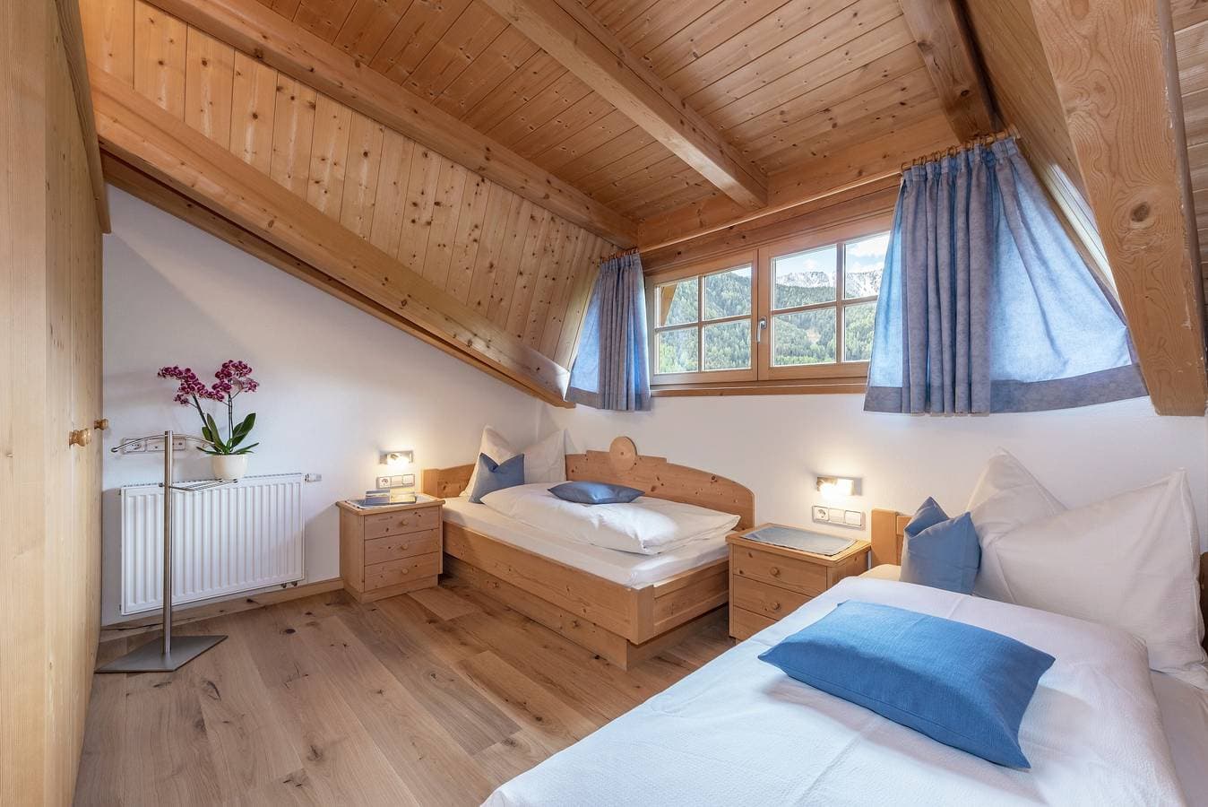 Foto 11 von 31: Ferienwohnung 'Bergblick - Lärche' mit Bergblick, Garten & WLAN