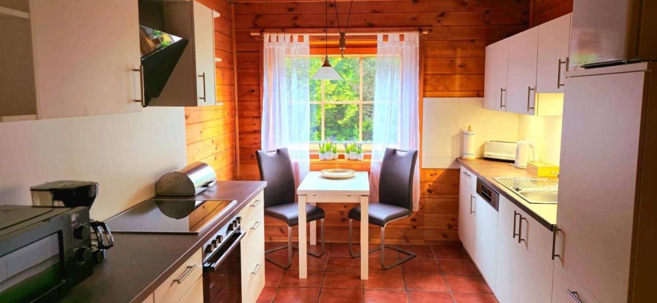 Foto 9 von 35: Three-Bedroom House