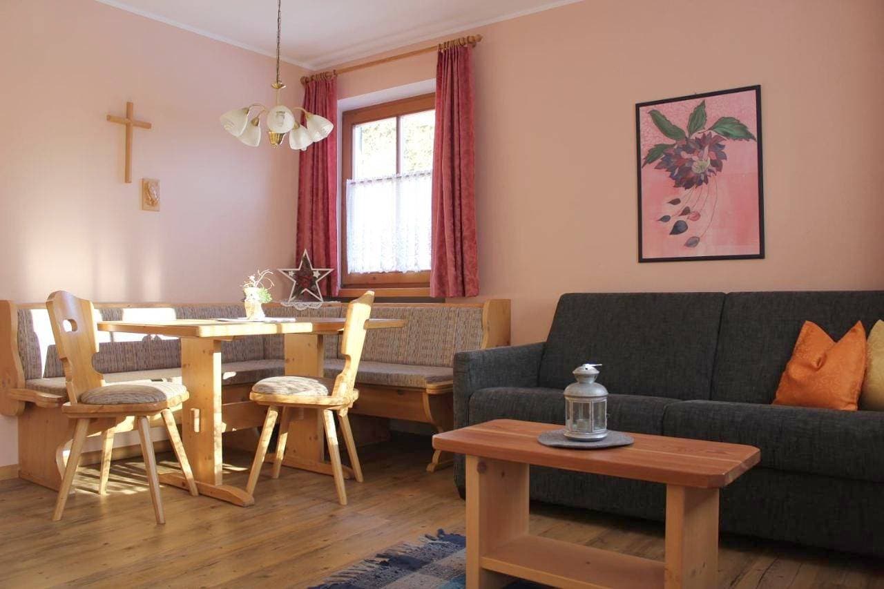 Foto 4 von 9: One-Bedroom Apartment with Sofa Bed