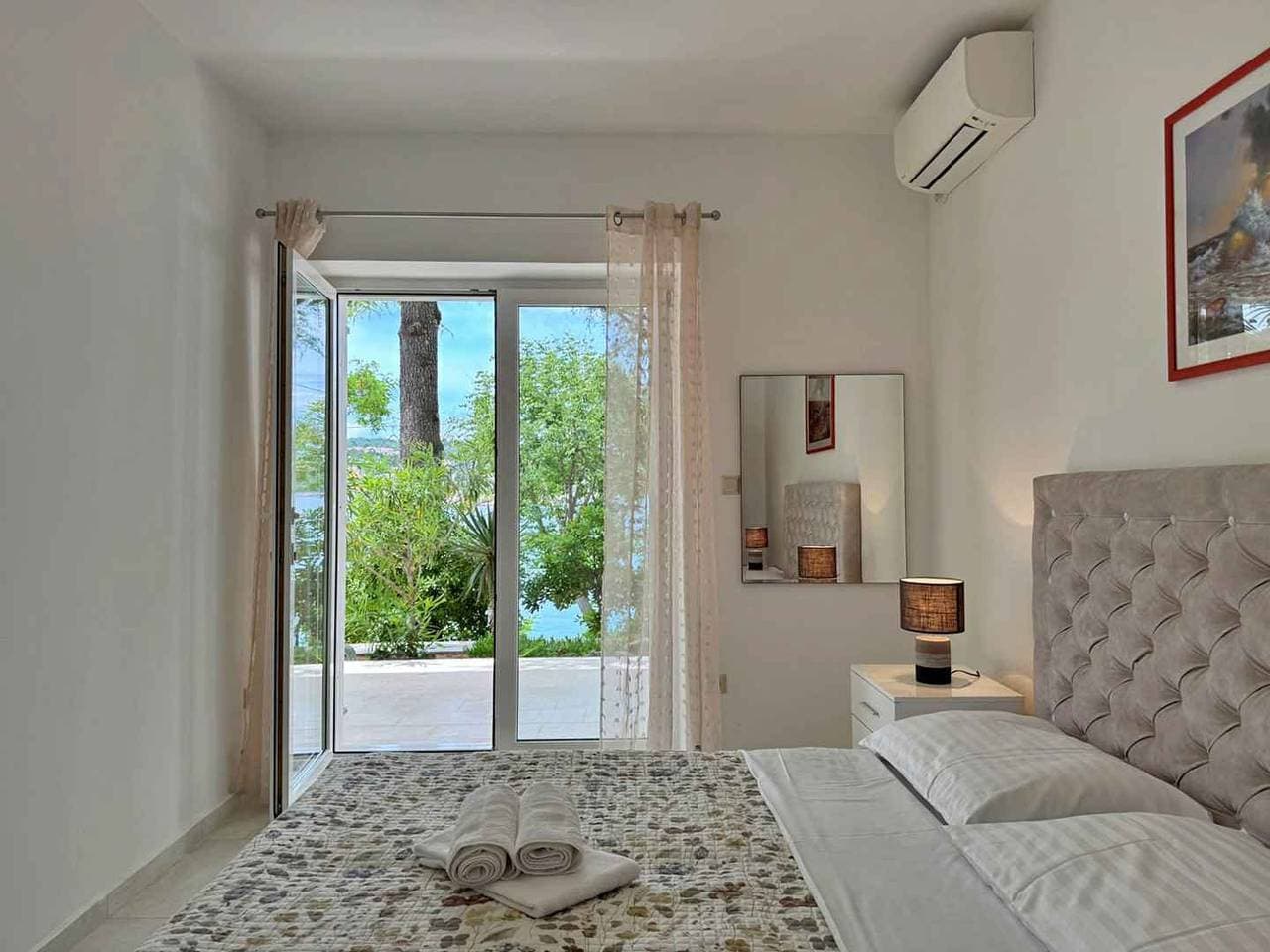 Foto 10 von 32: Ferienwohnung mit Meerblick 20 m von der Küste