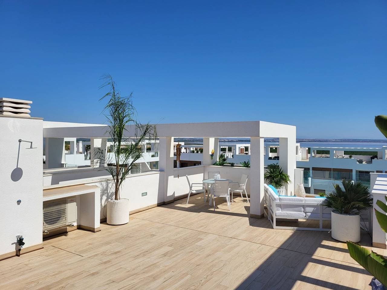 Foto 10 von 35: Penthouse in Torrevieja