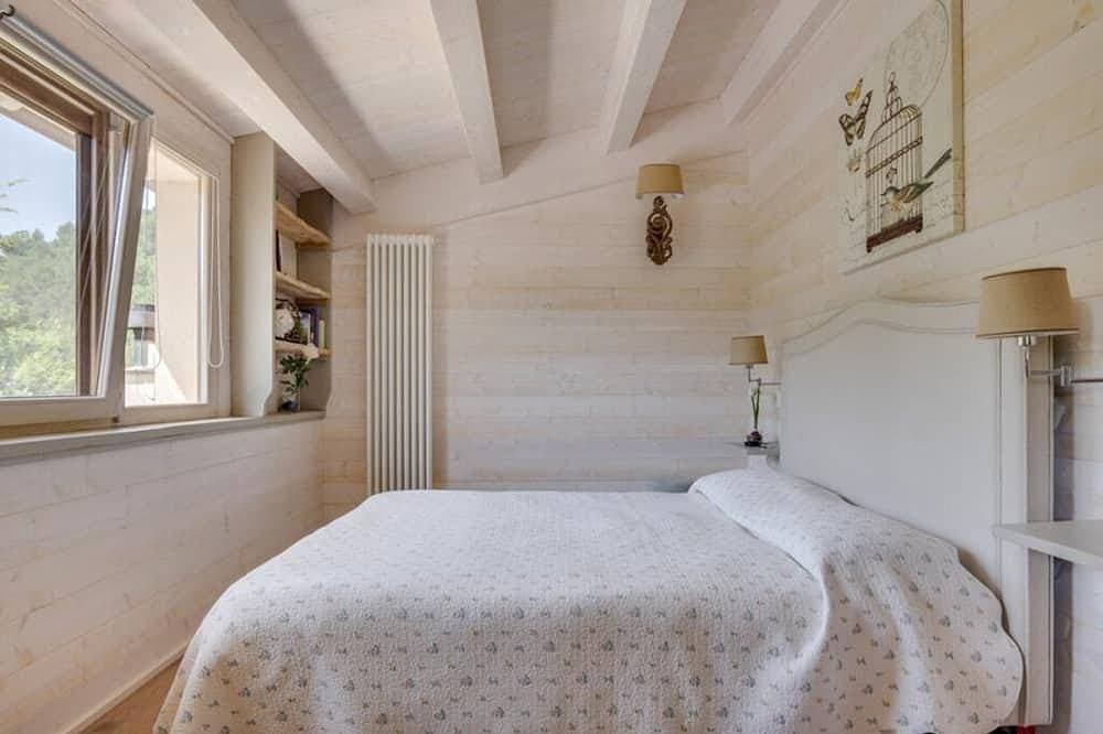 Foto 2 von 23: Wunderschöne Loft mit hohen Decken, Holzinterieur und Panoramaterrasse, Pool