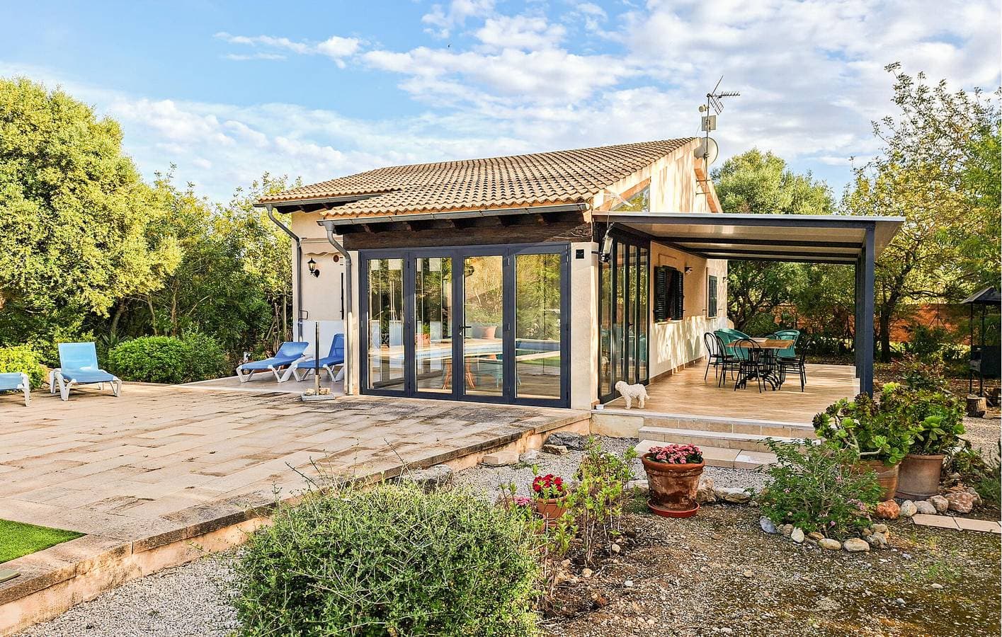 Foto 2 von 38: Gemütliche Terrassenwohnung mit Pool, Küche und Grill in Búger