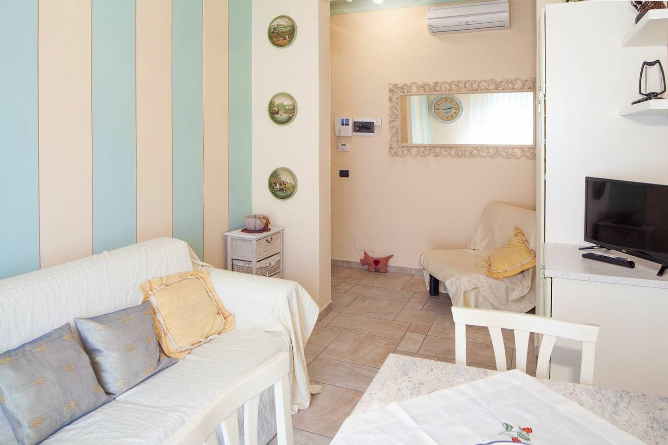Foto 3 von 12: Evelyn Apartment - Diano Marina - Evelyn Apartment
