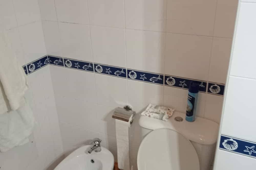 Foto 3 von 10: Apartment in einer ruhigen Lage in Castelos Da Rocha