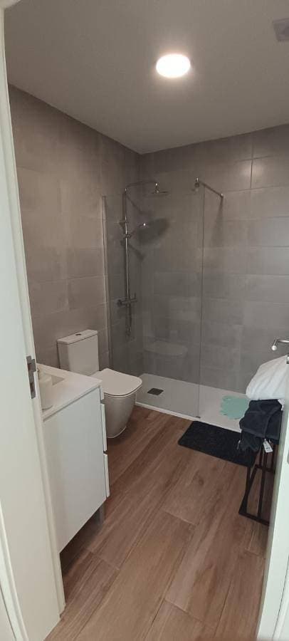 Foto 5 von 34: Three-Bedroom House