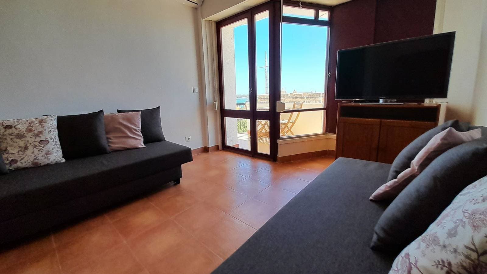 Foto 7 von 25: Ferienwohnung für 4 Personen mit Balkon
