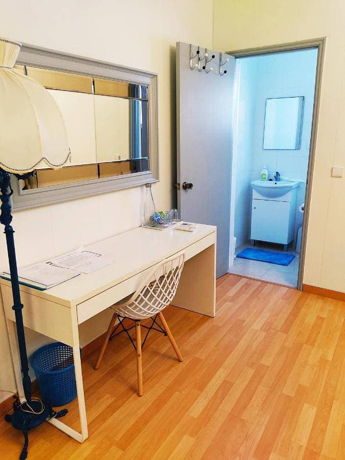 Foto 3 von 61: Three-Bedroom House