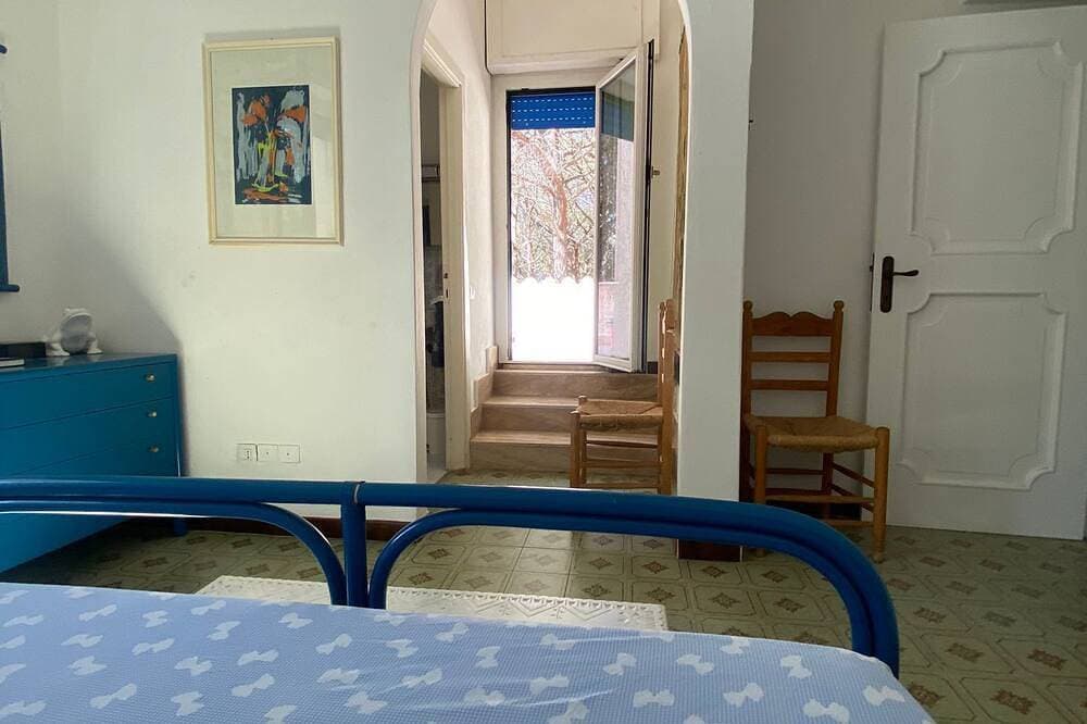 Foto 3 von 25: Herrliche unabhängige Villa, nahe dem Meer