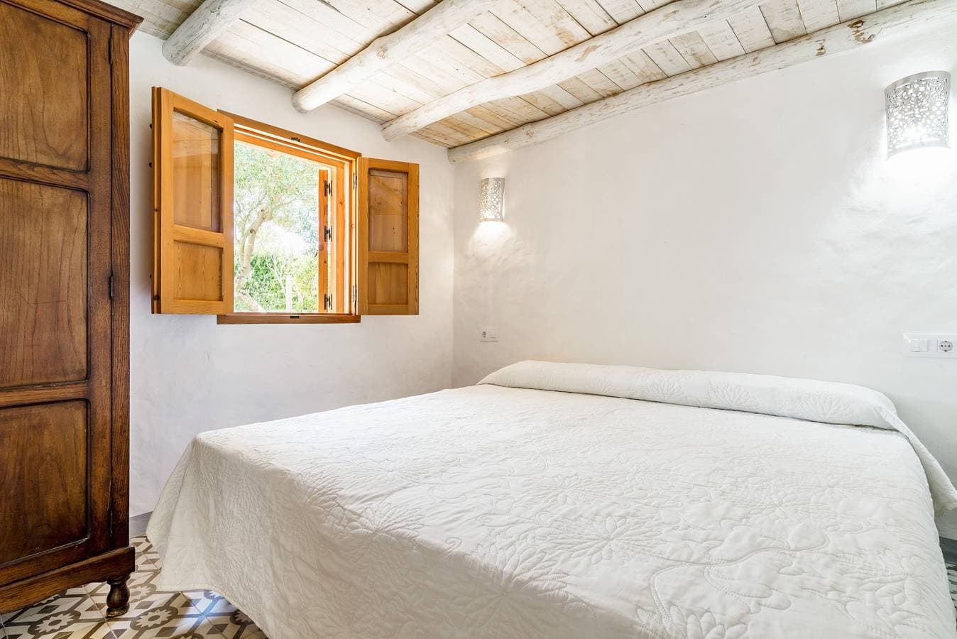 Foto 12 von 26: Studio „Casita Estudio El Castaño“ mit privatem Pool, Terrasse und WLAN
